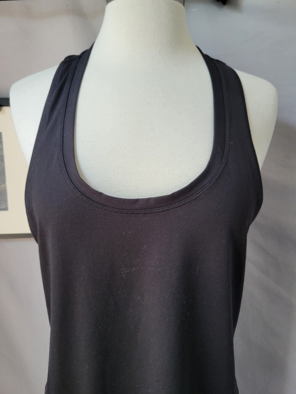 Vuori Lux Racerback Performance Tank Top Black L - Picture 3 of 12